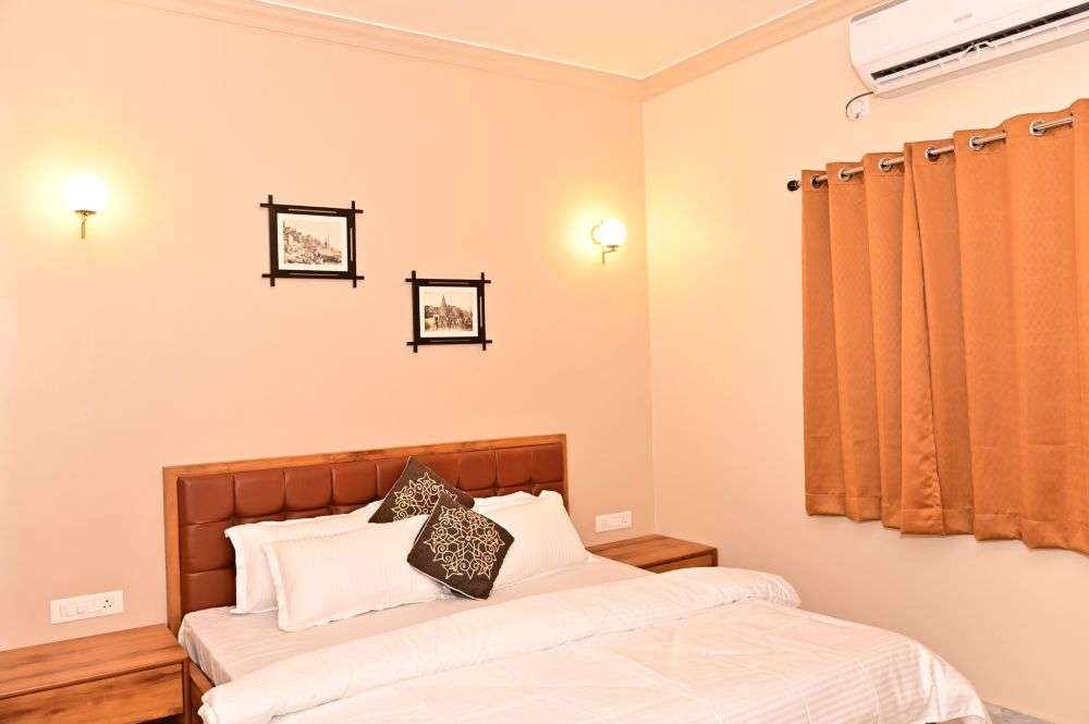 Travelers Homestay